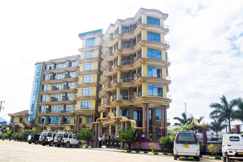 Flomi Hotel image