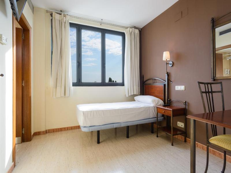 Hotel Don Fidel image