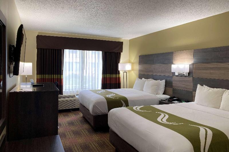 AmericInn by Wyndham Fort Atkinson image