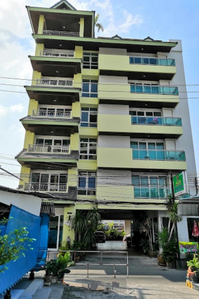OYO 1097 Thep Apartment 