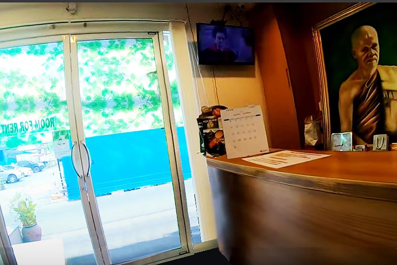 OYO 1097 Thep Apartment 