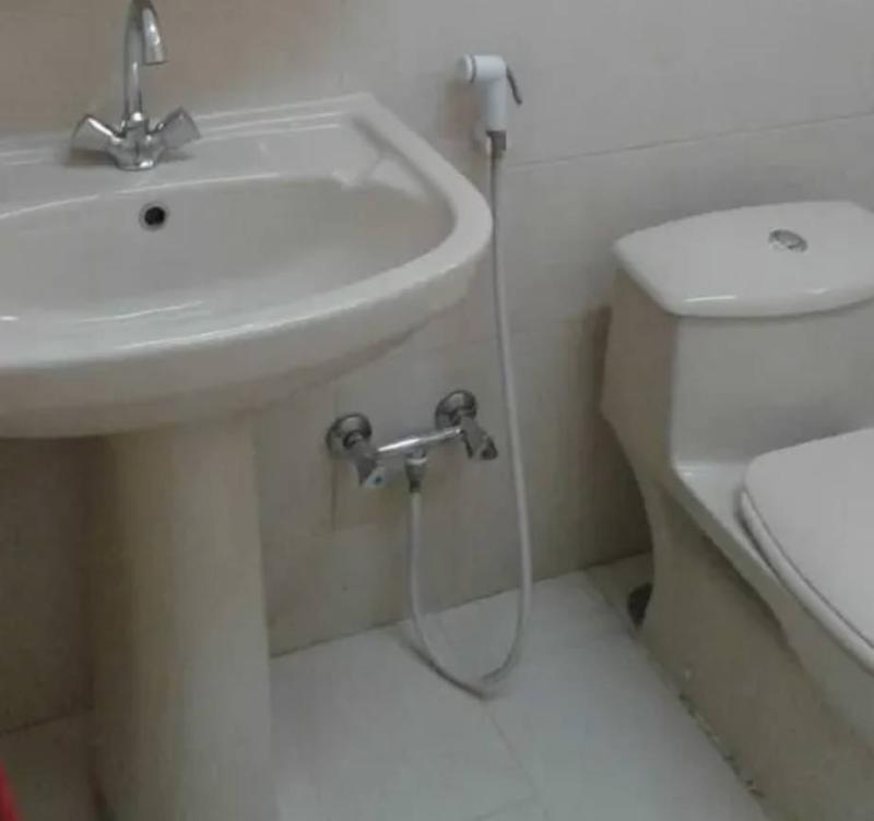 Al Khaleedi Service Apartments image