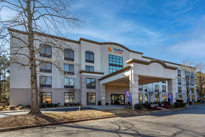 Hotel Comfort Suites Alpharetta/Roswell - Atlanta Area