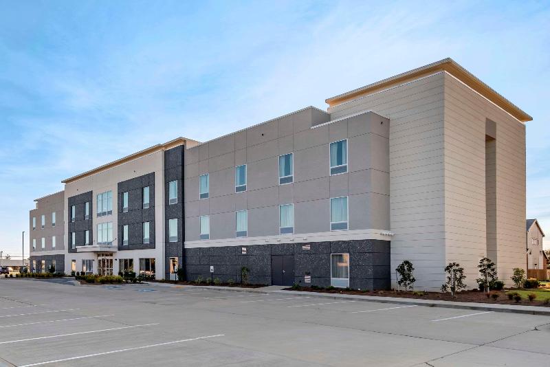Lyric Hotel West End Cleveland image