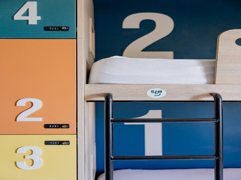 Slo Hostel image