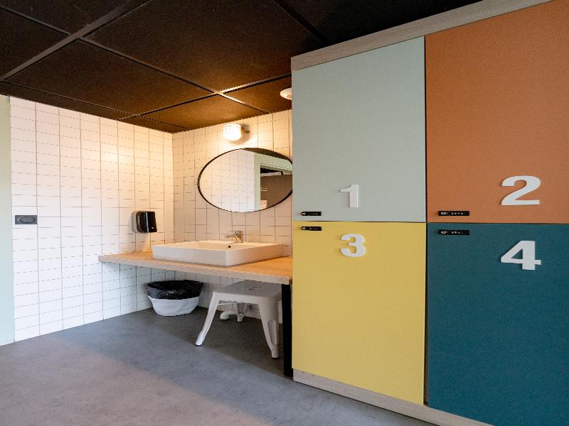 Slo Hostel image