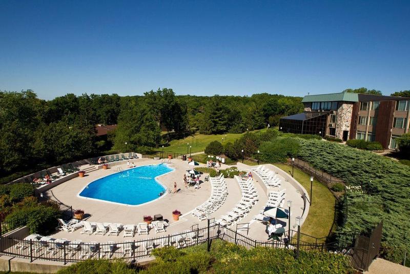 The Ridge Hotel image