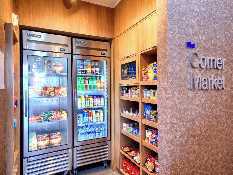 Fairfield Inn & Suites by Marriott Dallas Cedar Hi image
