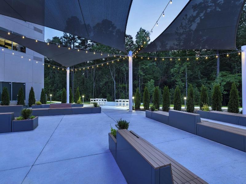 Aloft Little Rock West