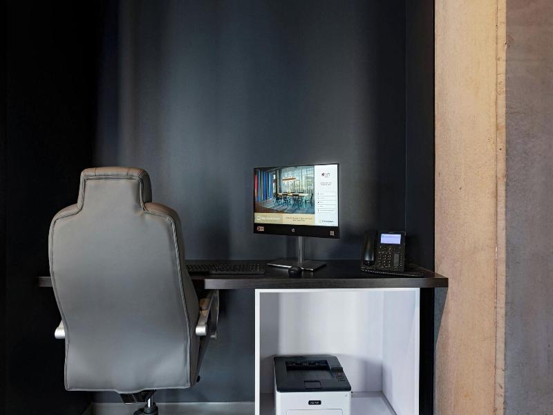 Aloft Omaha West