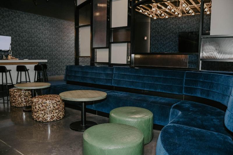 Aloft Omaha West image