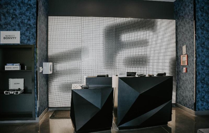 Aloft Omaha West image