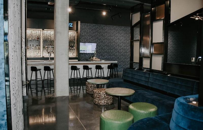 Aloft Omaha West image