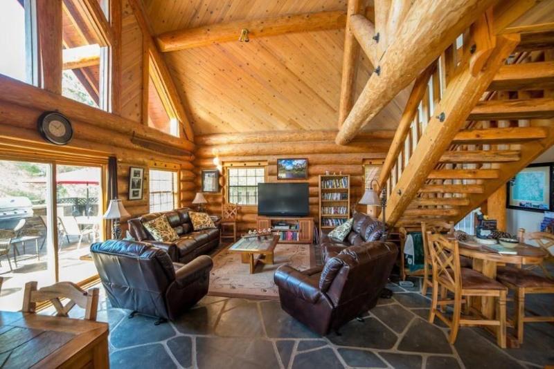 Nature'S Inn Bed And Breakfast image