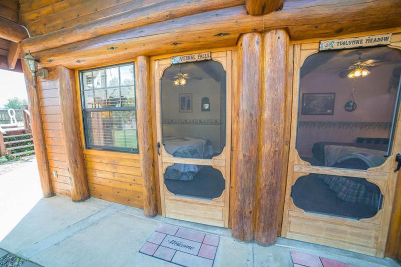 Nature'S Inn Bed And Breakfast image