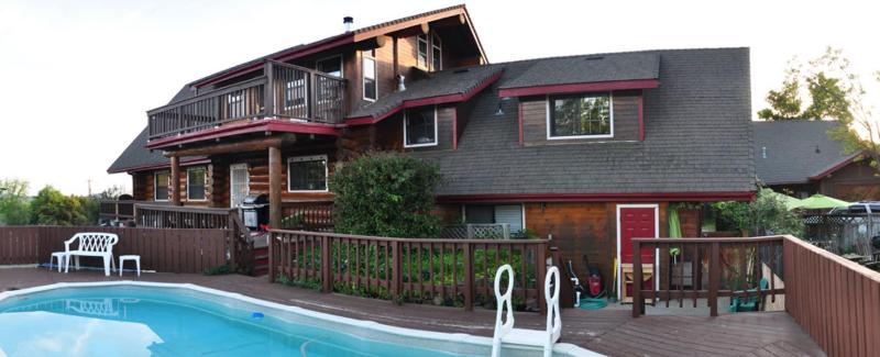 Nature'S Inn Bed And Breakfast image