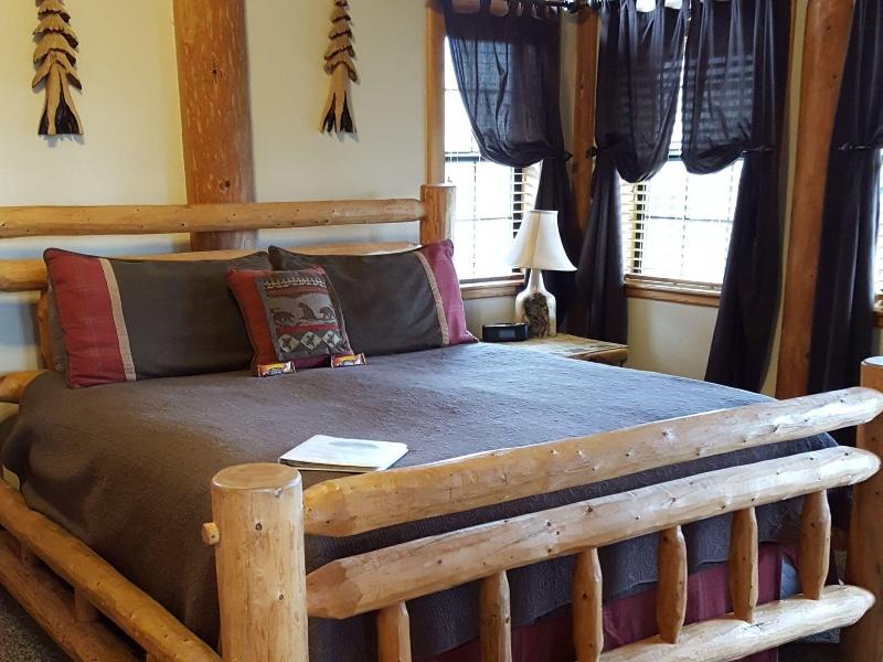 Nature'S Inn Bed And Breakfast image