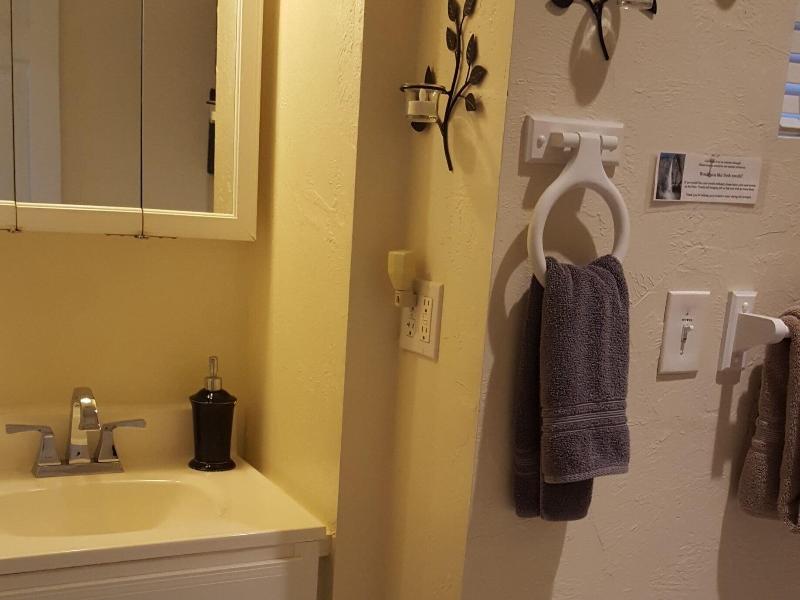 Nature'S Inn Bed And Breakfast image