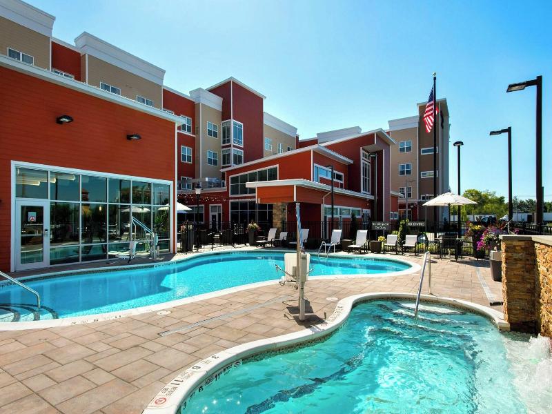 Residence Inn By Marriott New York Long Island Eas image