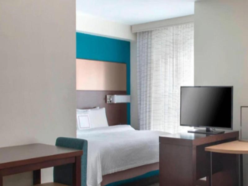 Residence Inn By Marriott New York Long Island Eas image