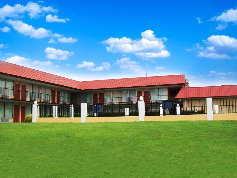 American Inn  - Pontotoc — exterior view