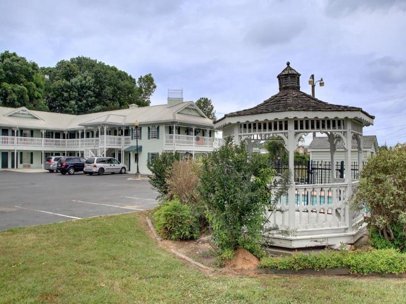 Key West Inn - Lafayette image