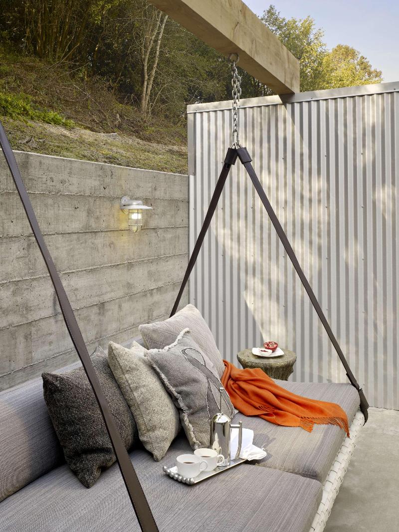 Farmhouse Inn image