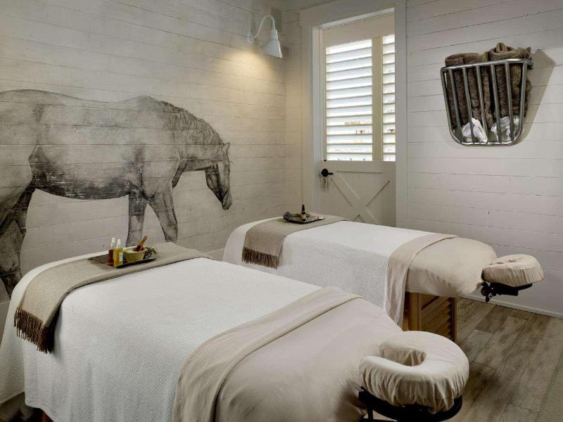 Farmhouse Inn image