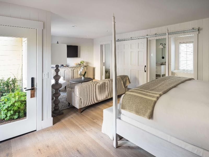 Farmhouse Inn image