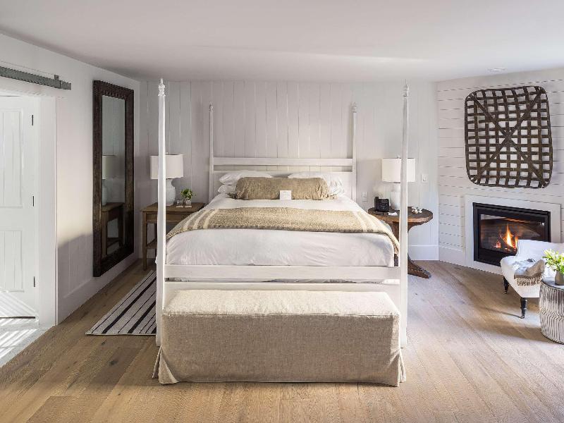 Farmhouse Inn image
