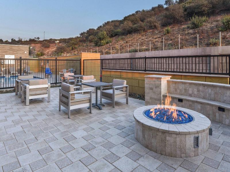 Fairfield Inn & Suites by Marriott Moorpark Ventur image
