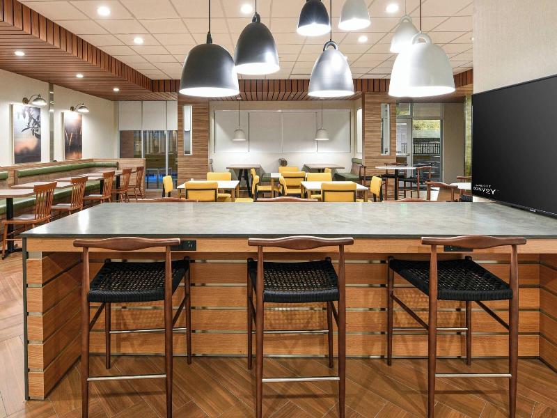 Fairfield Inn & Suites by Marriott Moorpark Ventur image
