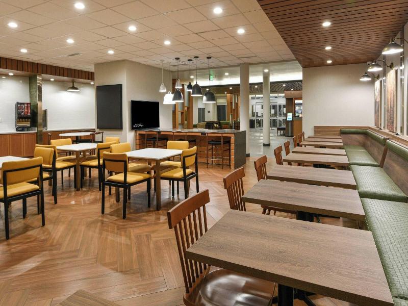 Fairfield Inn & Suites by Marriott Moorpark Ventur image
