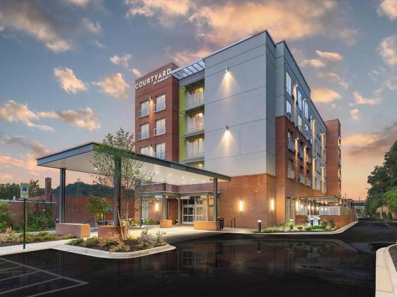 Courtyard By Marriott Asheville Biltmore Village image