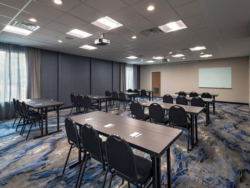 Fairfield Inn & Suites by Marriott Houston Missour image