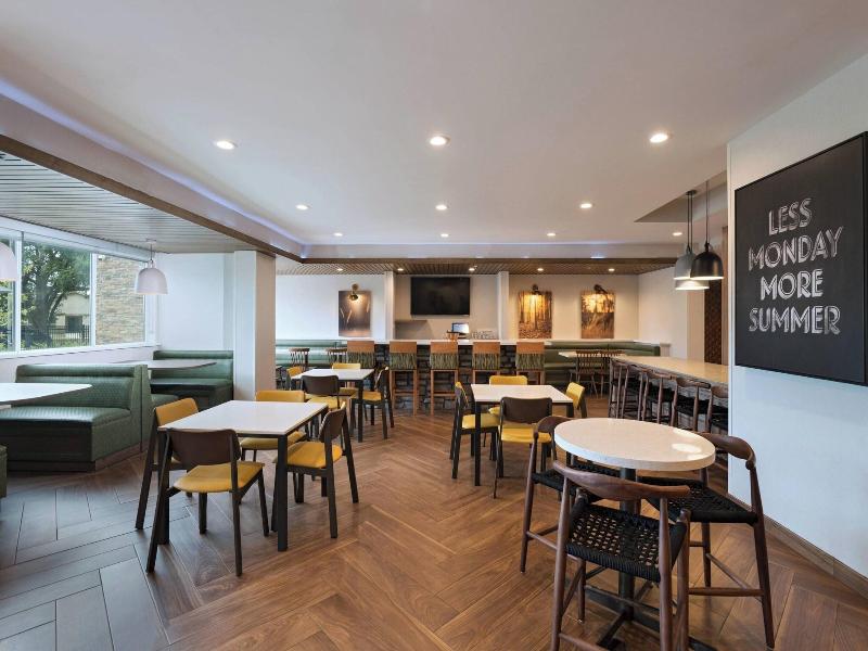 Fairfield Inn & Suites by Marriott Houston Missour image