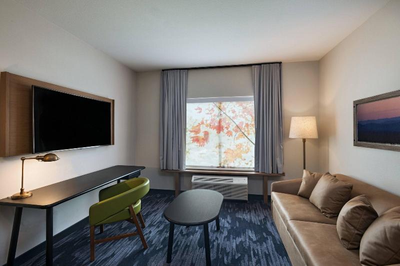 Fairfield Inn & Suites by Marriott Houston Missour image