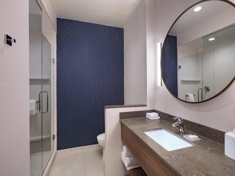 Fairfield Inn & Suites by Marriott Houston Missour image