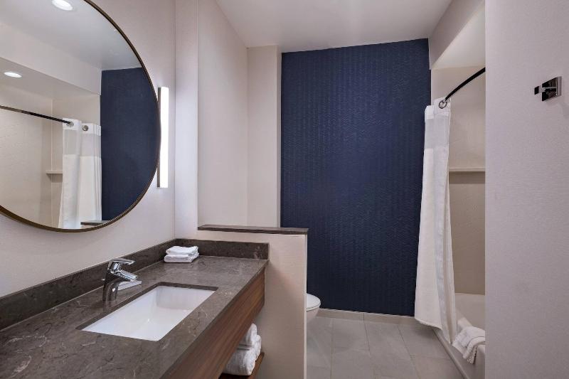 Fairfield Inn & Suites by Marriott Houston Missour image