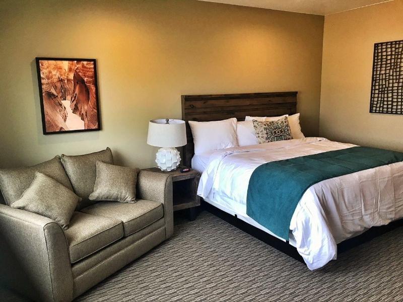 Canyon Country Lodge image