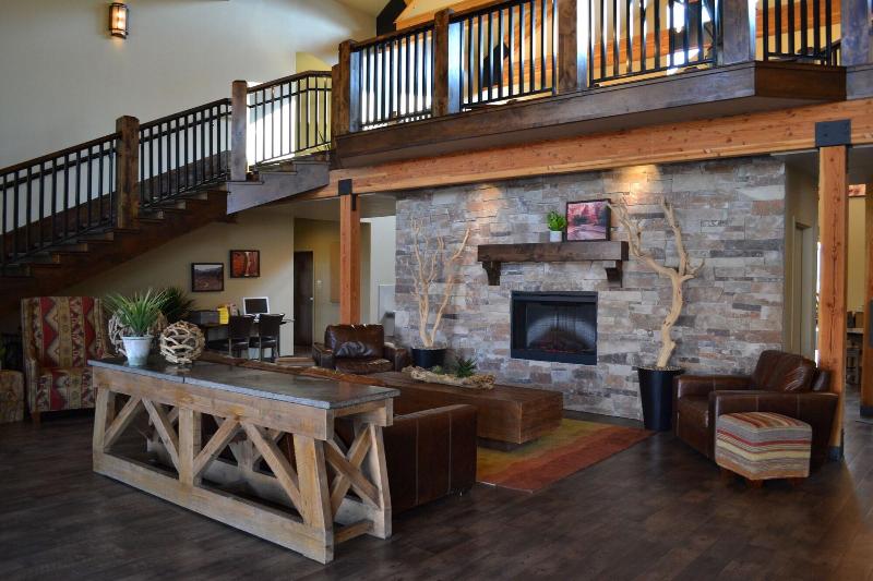 Canyon Country Lodge image