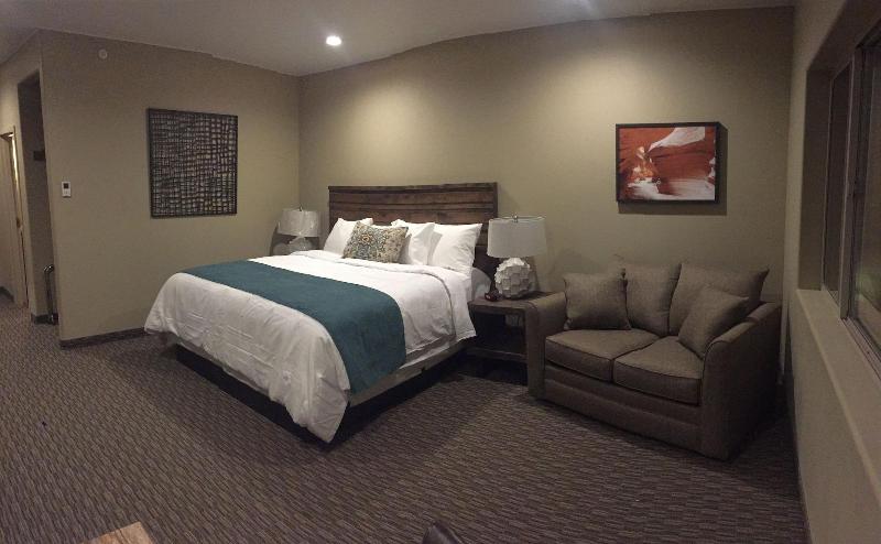 Canyon Country Lodge image