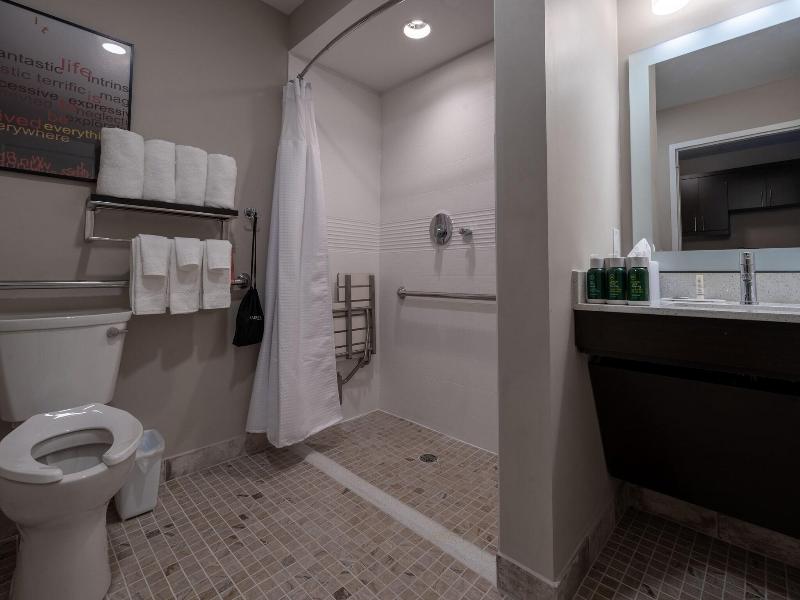 Towneplace Suites By Marriott Clinton image
