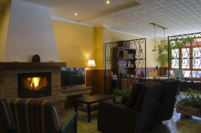 Hostal Las Perdices image