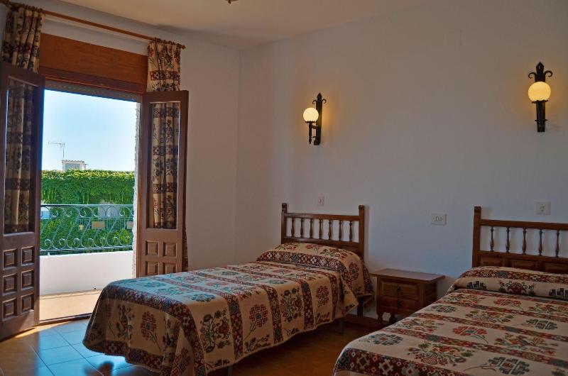 Hostal Las Perdices image