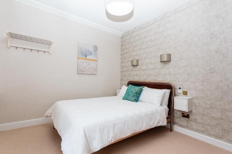 Lunan House Hotel image
