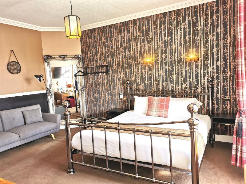 Lunan House Hotel image