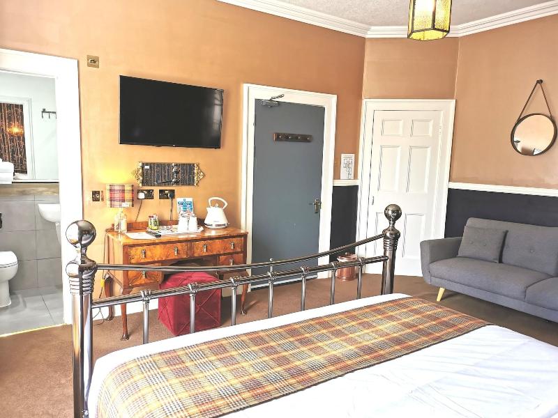 Lunan House Hotel image