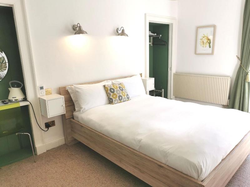 Lunan House Hotel image