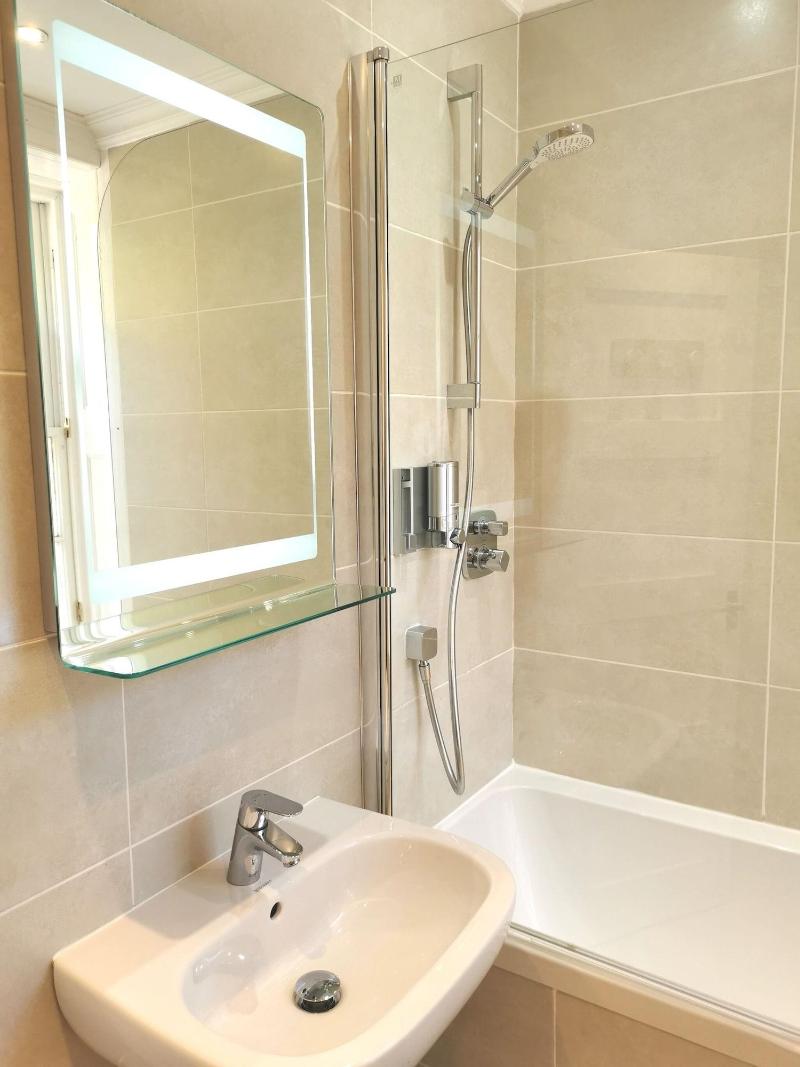 Lunan House Hotel image